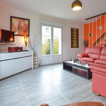 4 Bedroom Pet Friendly Home In Auberville بيت للعطل *