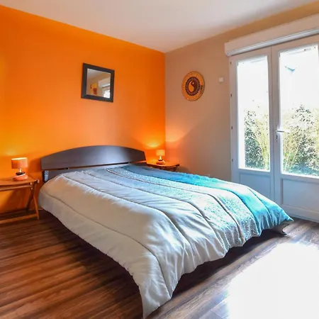 4 Bedroom Pet Friendly Home In Auberville بيت للعطل
