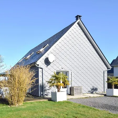 4 Bedroom Pet Friendly In